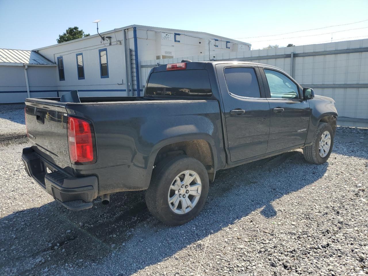 2018 Chevrolet Colorado Lt - Image 3
