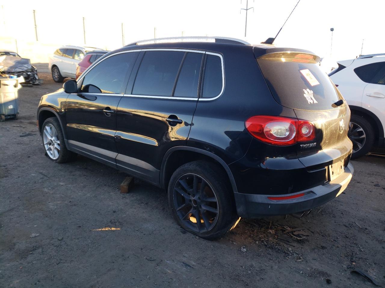 2011 Volkswagen Tiguan S - Image 2