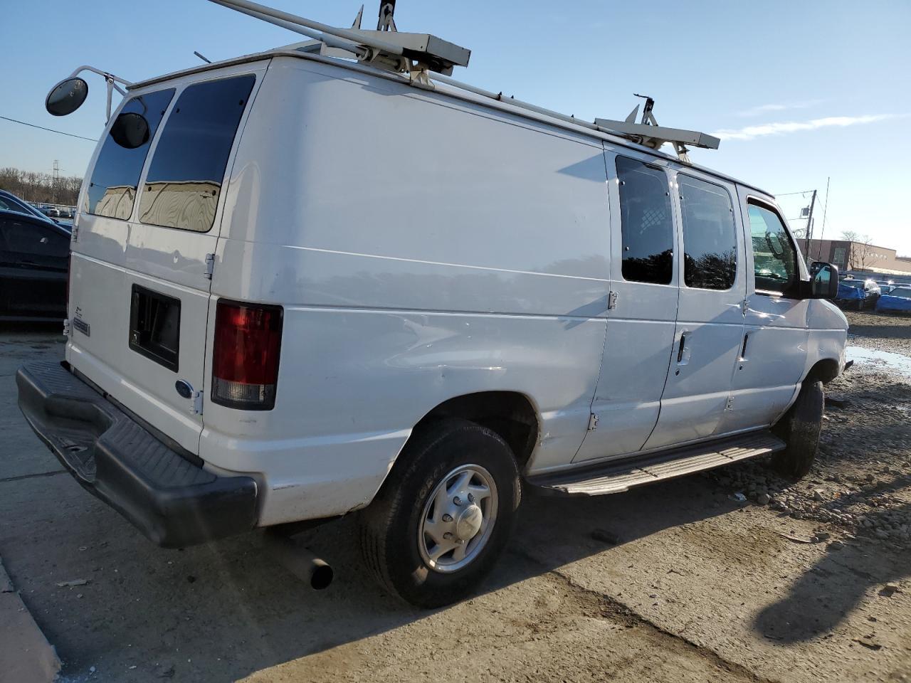 2008 Ford Econoline E350 Super Duty Van - Фото 3