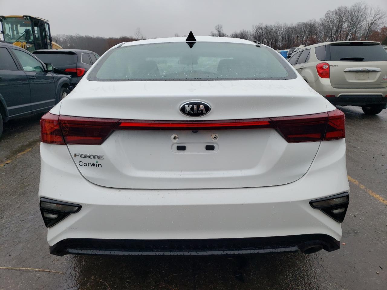 2021 Kia Forte Fe - Фото 6