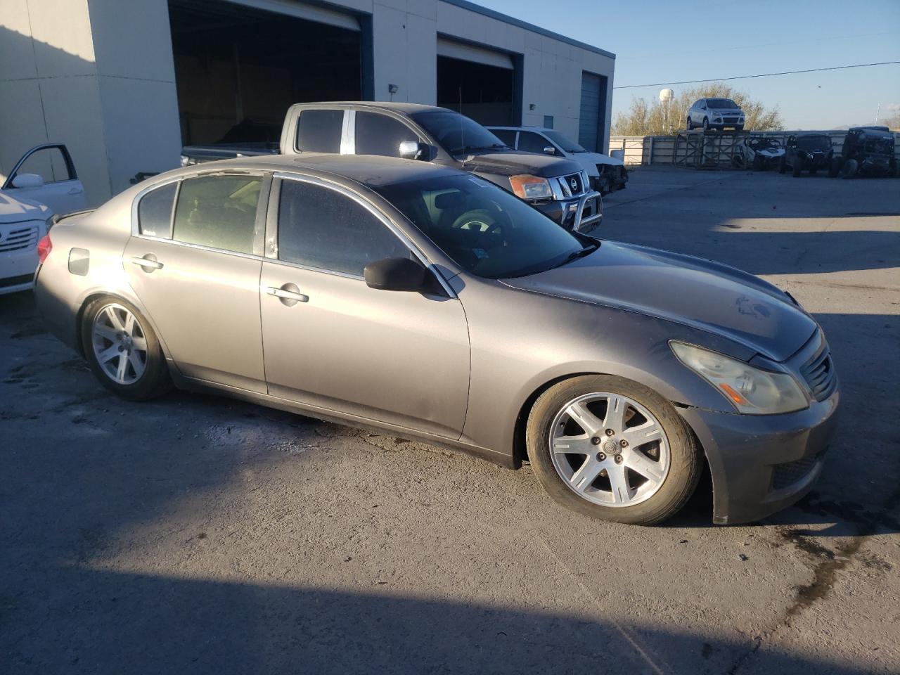 2009 Infiniti G37 Base - Фото 4