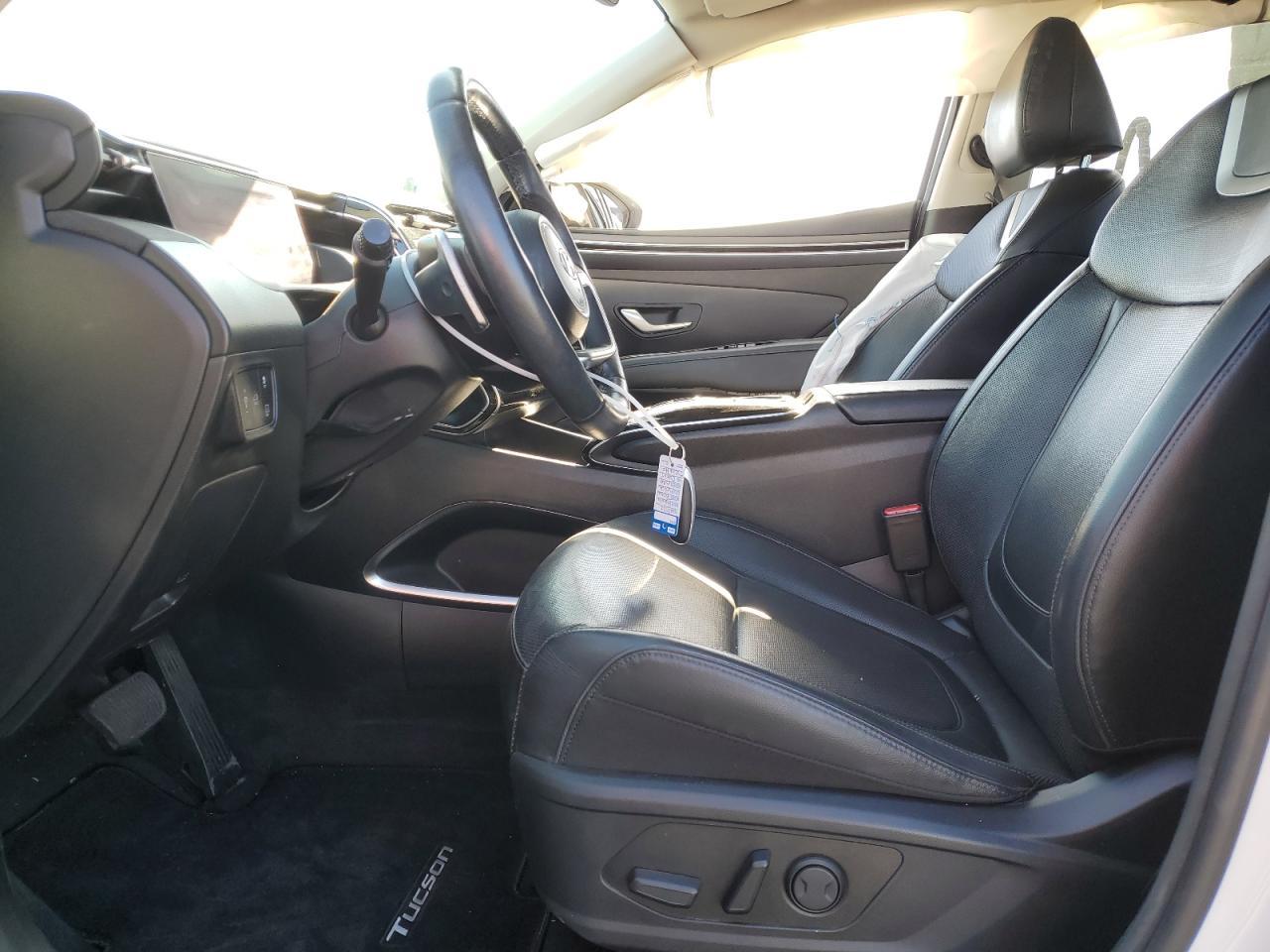 2022 Hyundai Tucson Limited - Image 7