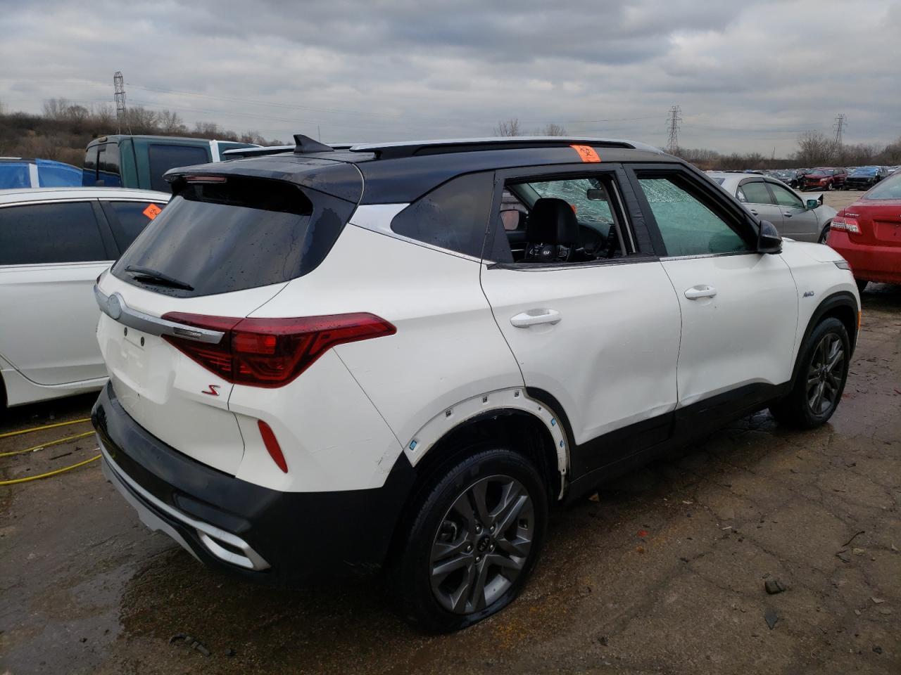 2021 Kia Seltos S - Image 3