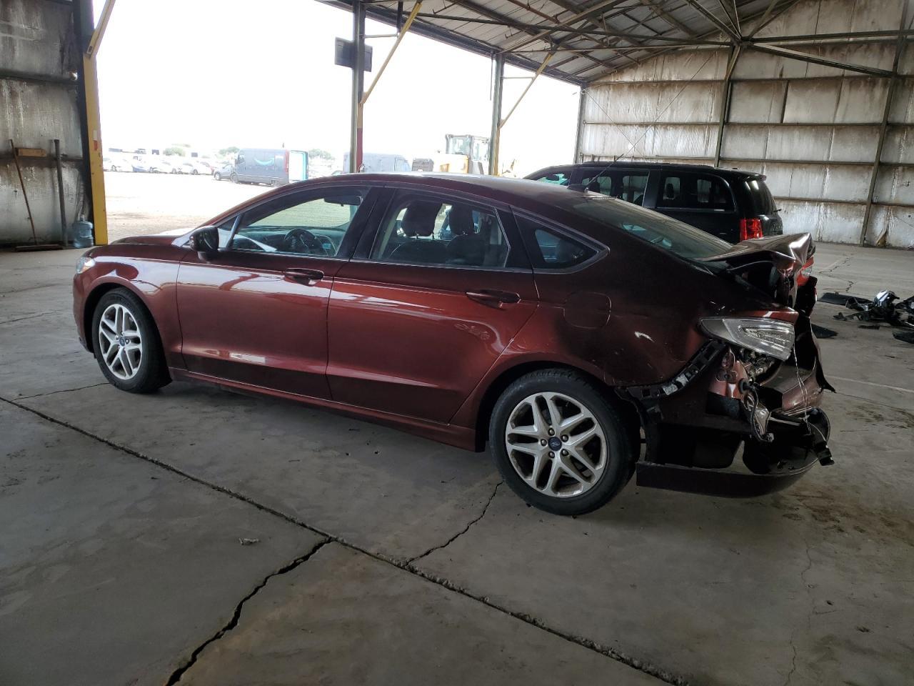 2015 Ford Fusion Se - Image 2