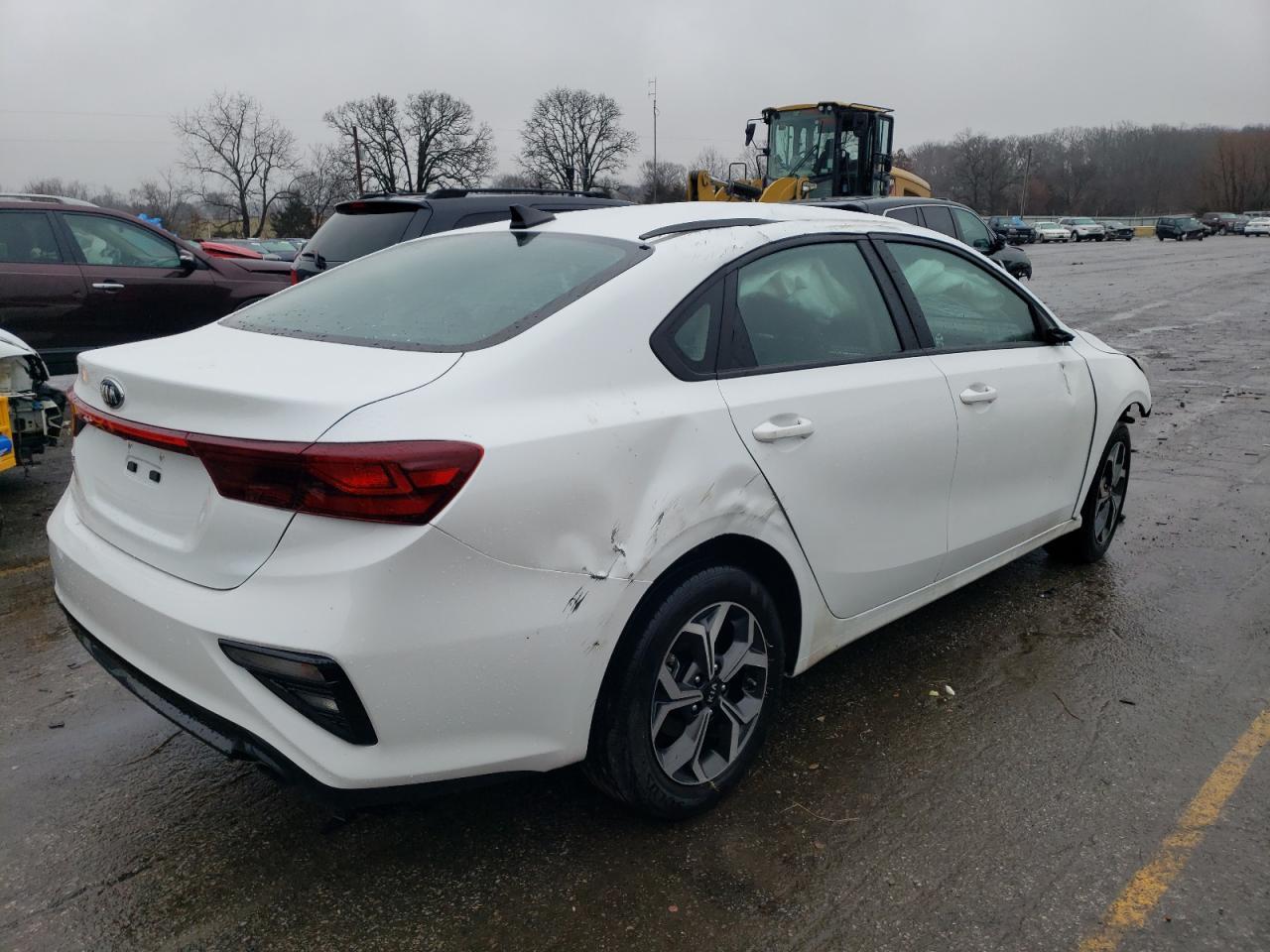 2021 Kia Forte Fe - Фото 3