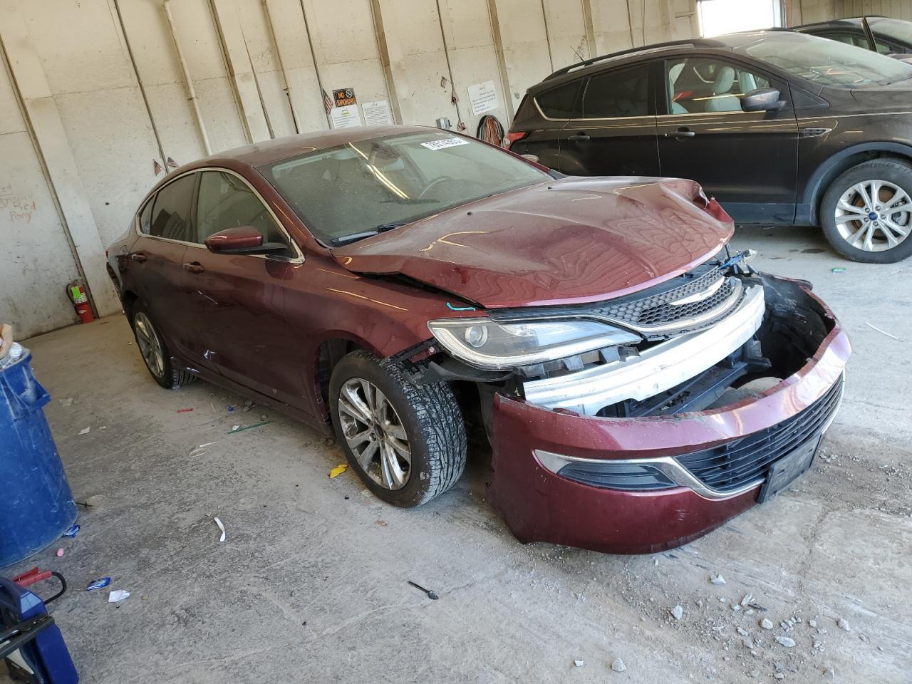 2015 Chrysler 200 Limited - Фото 4