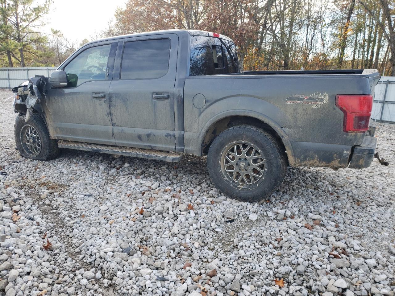 2018 Ford F150 Supercrew - Фото 2