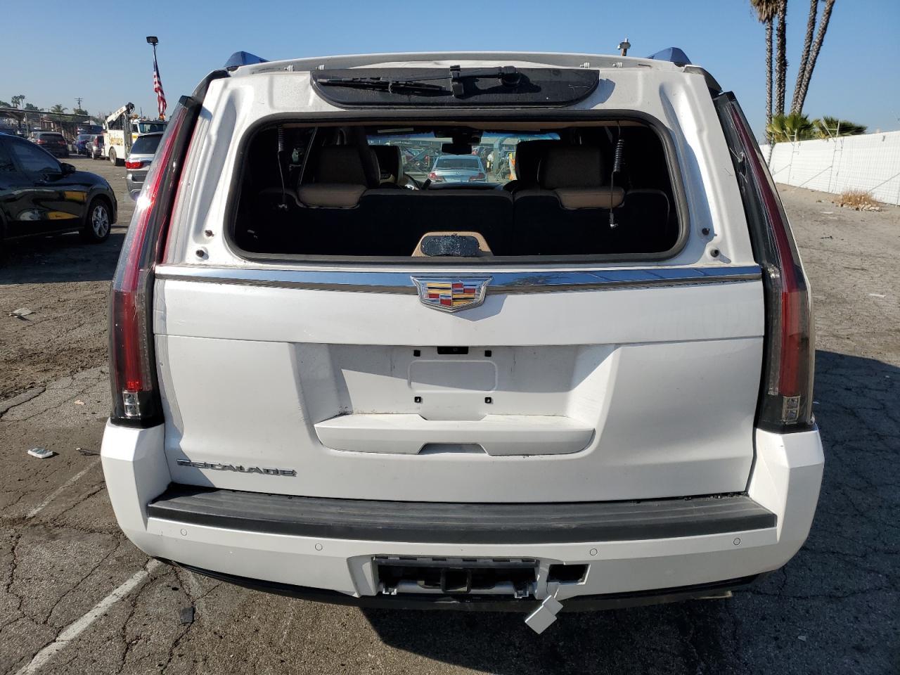 2018 Cadillac Escalade Platinum - Фото 6