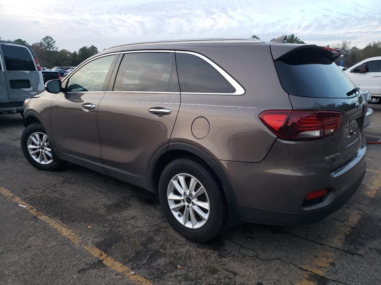 2019 Kia Sorento L - Фото 2