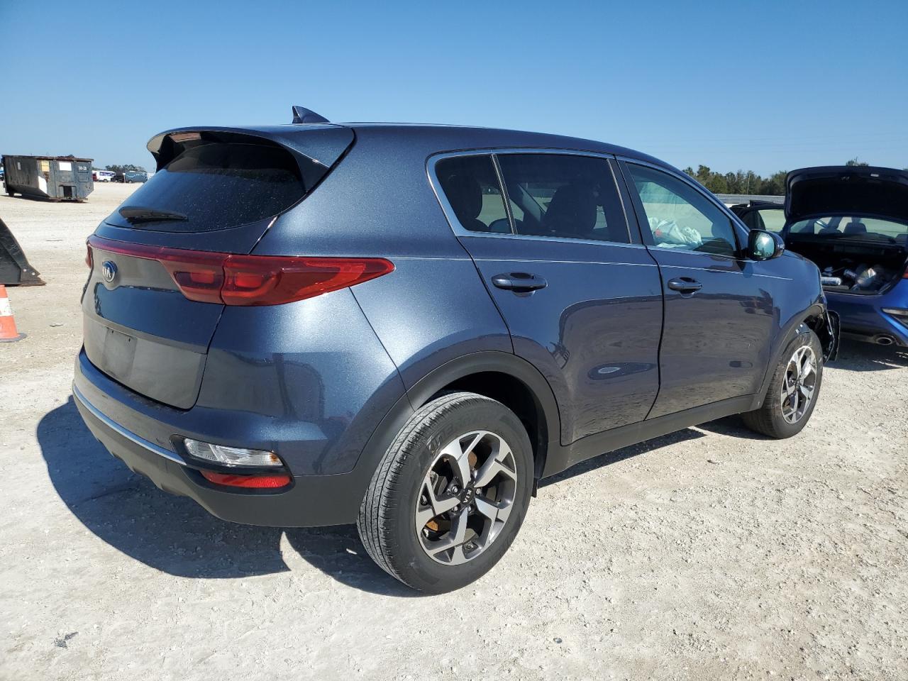 2020 Kia Sportage Lx - Фото 3