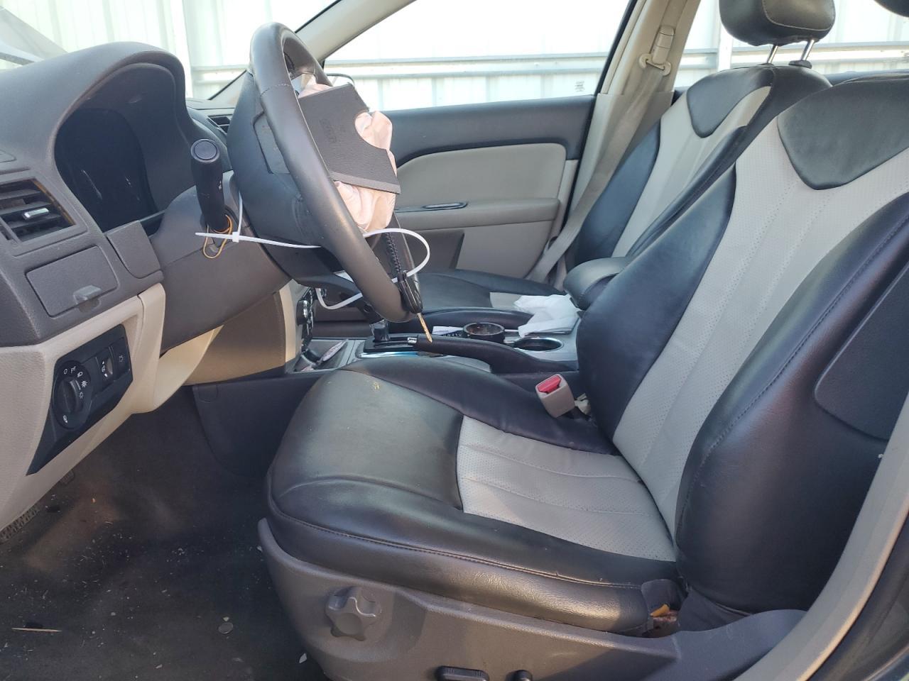 2010 Mercury Milan Premier - Фото 7