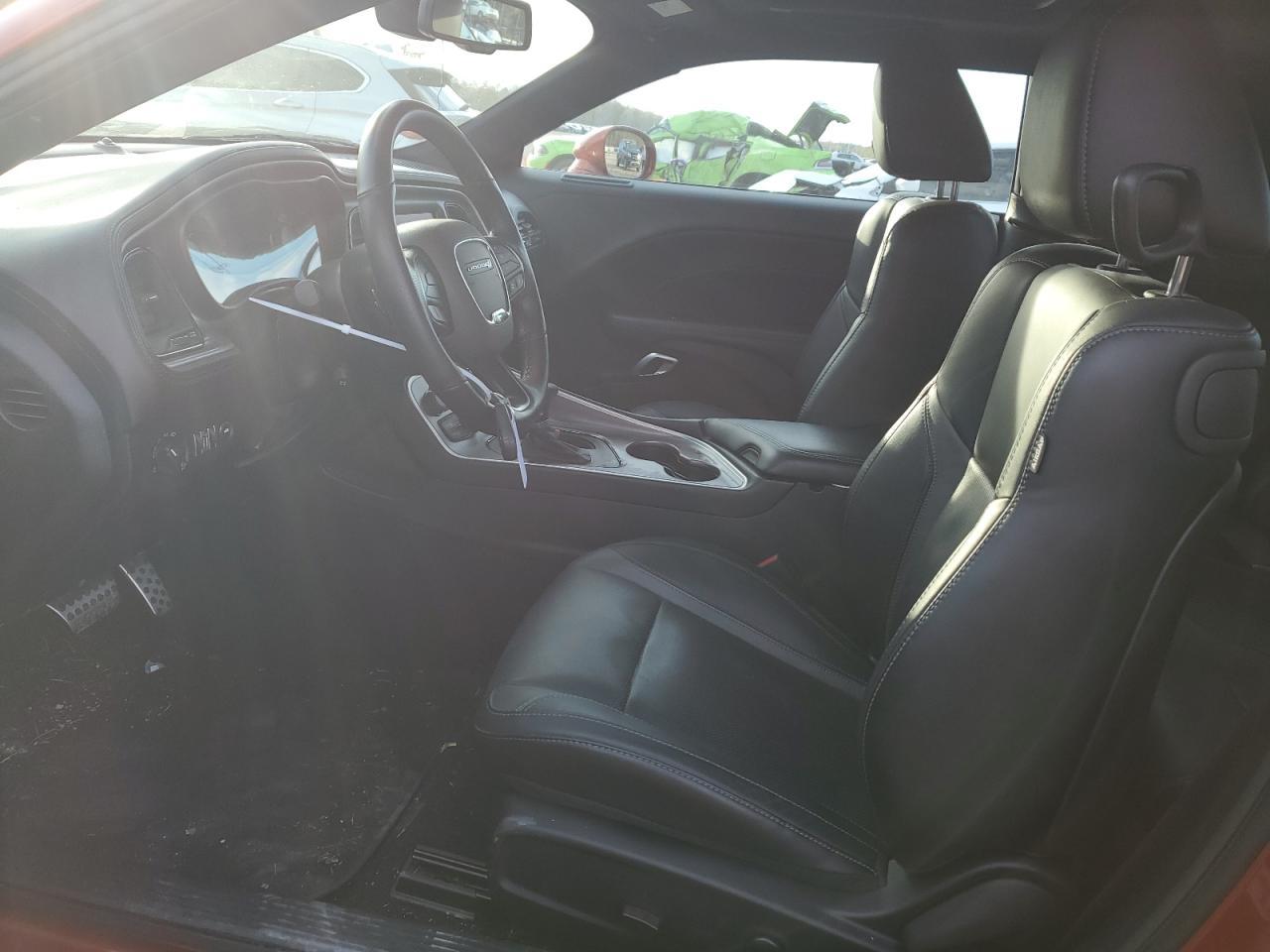 2022 Dodge Challenger Sxt - Фото 7