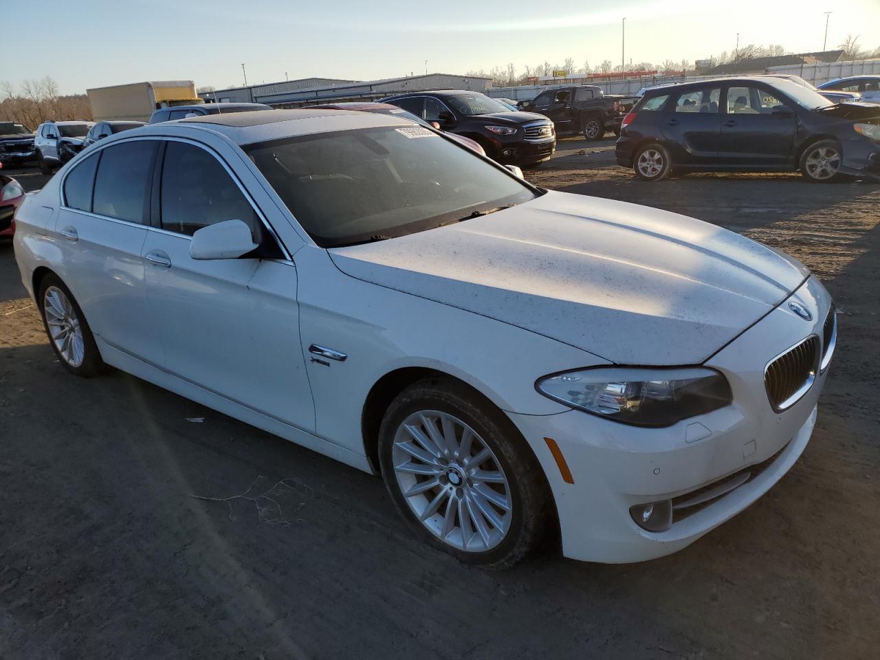 2011 BMW 535 Xi - Фото 4