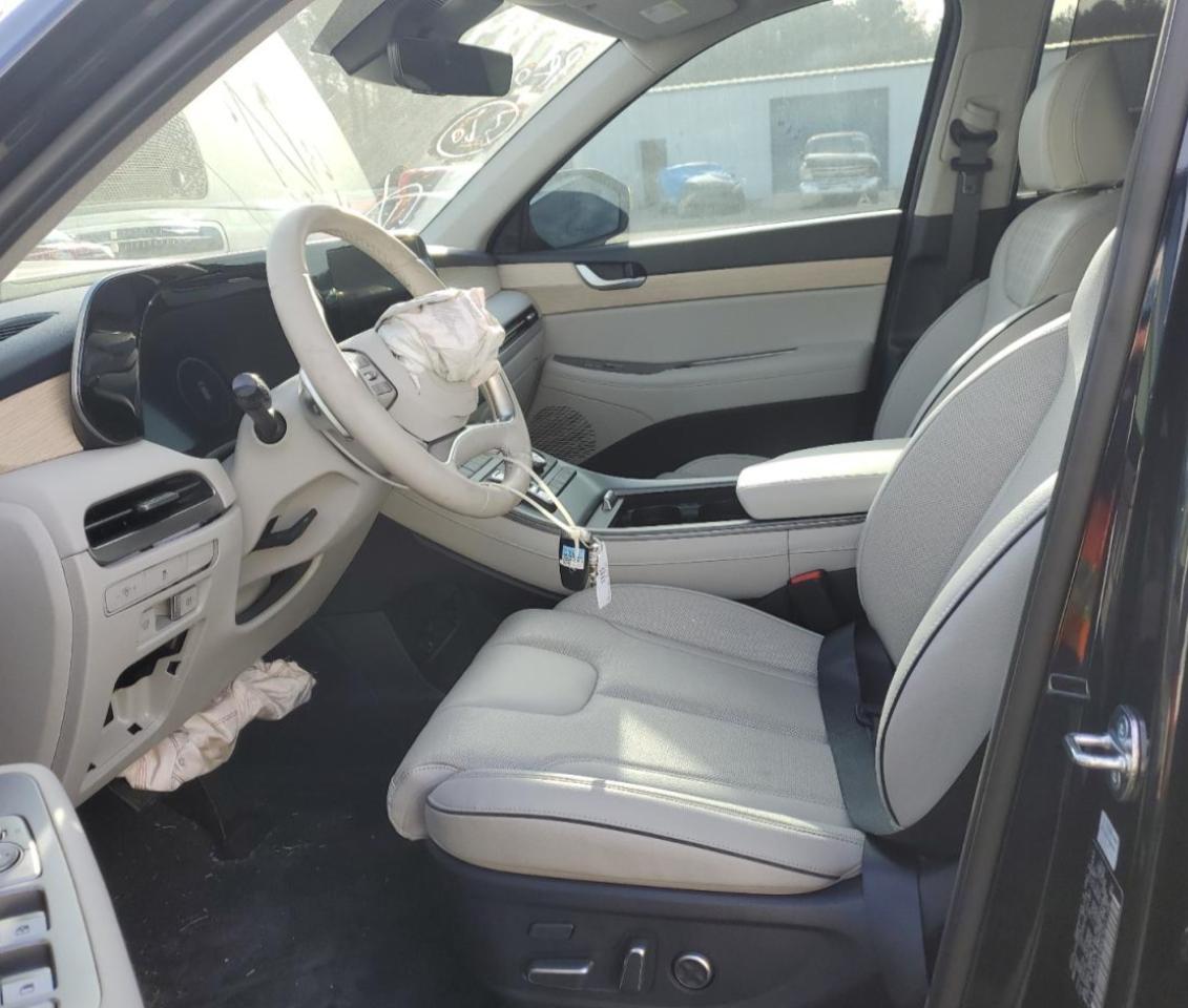 2024 Hyundai Palisade Limited - Image 7
