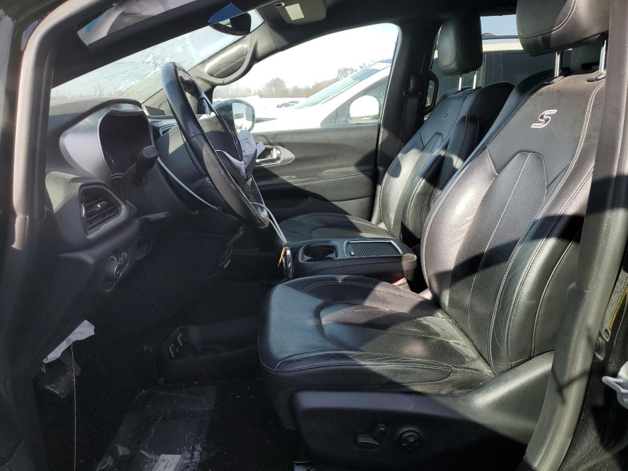 2020 Chrysler Pacifica Touring L Plus - Фото 7