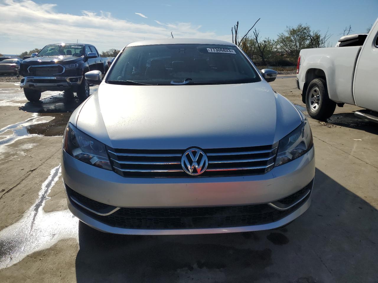 2015 Volkswagen Passat Se - Фото 5
