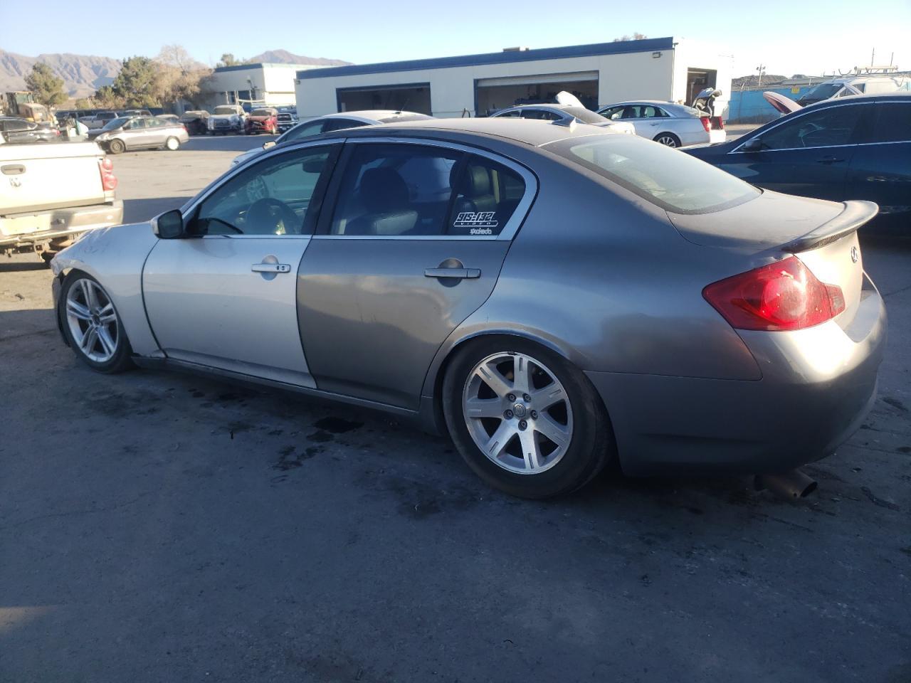 2009 Infiniti G37 Base - Фото 2