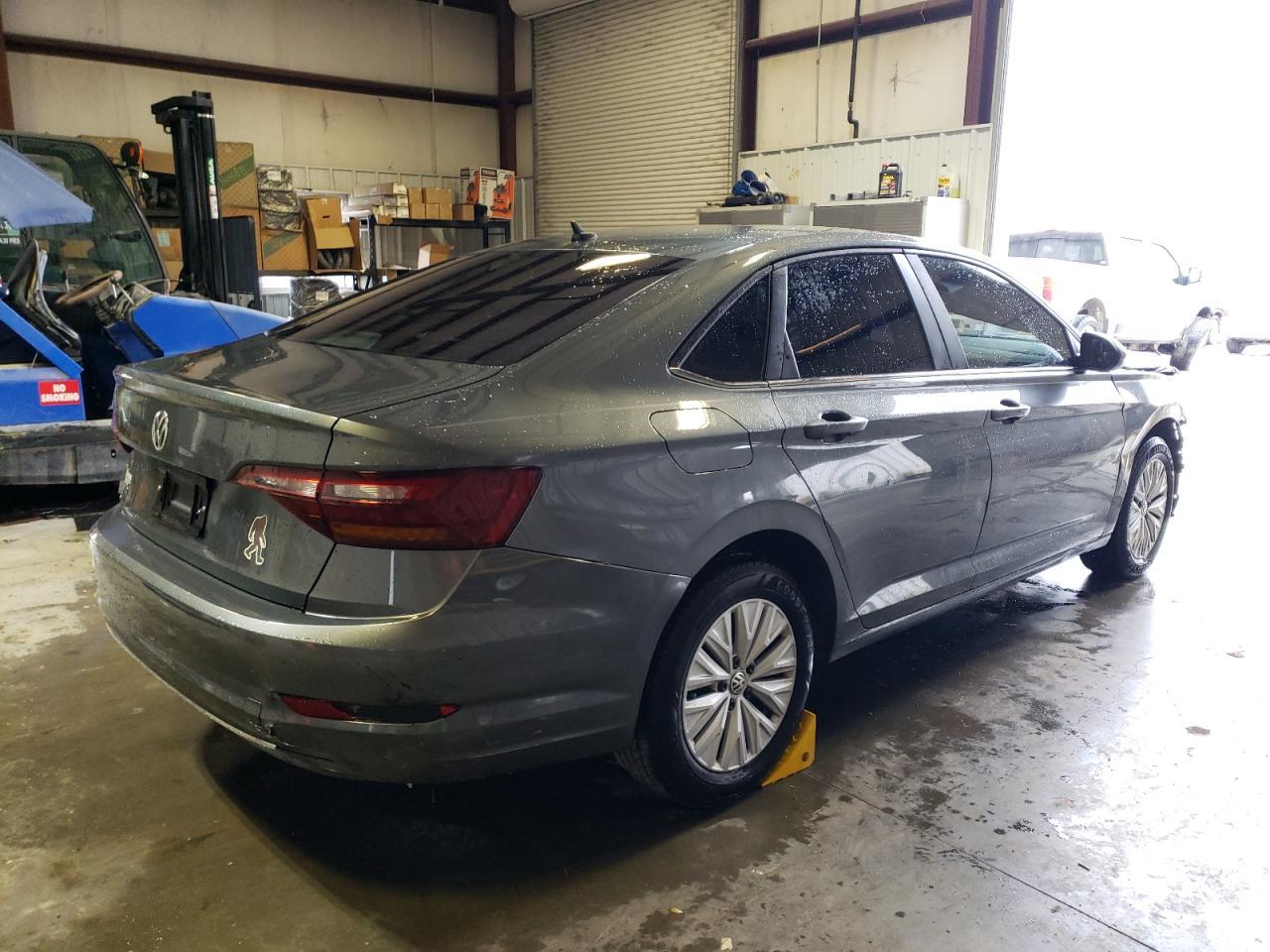 2019 Volkswagen Jetta S - Фото 3