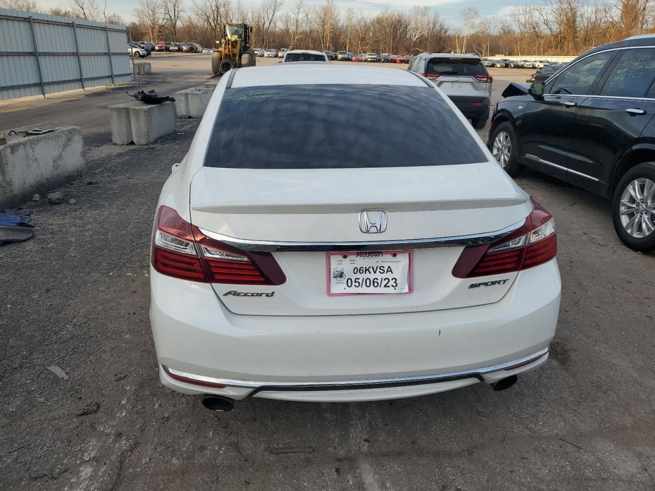 2016 Honda Accord Sport - Фото 6