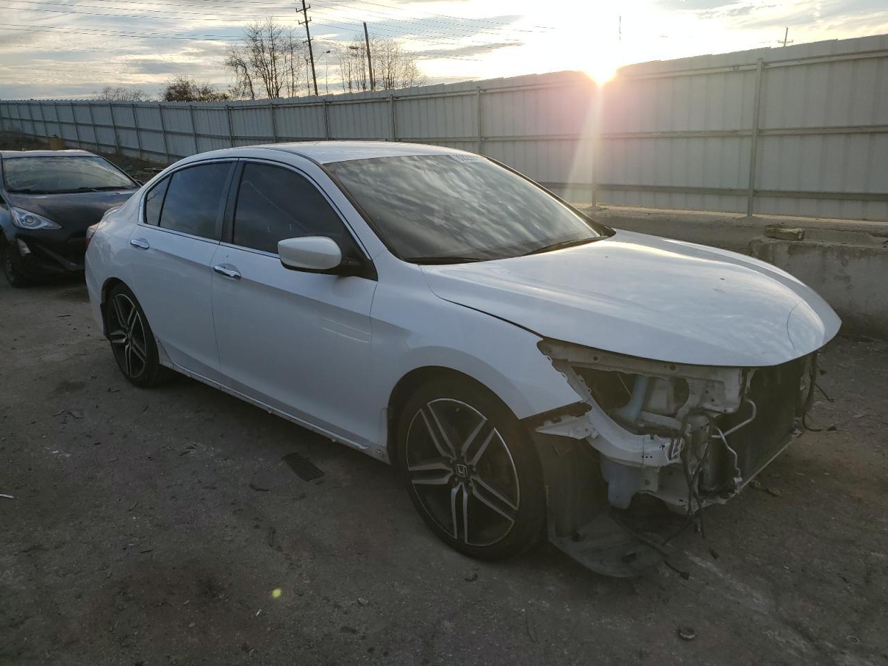 2016 Honda Accord Sport - Фото 4