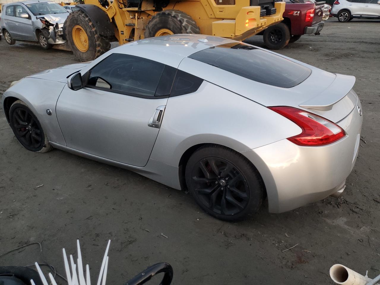 2013 Nissan 370Z Base - Фото 2