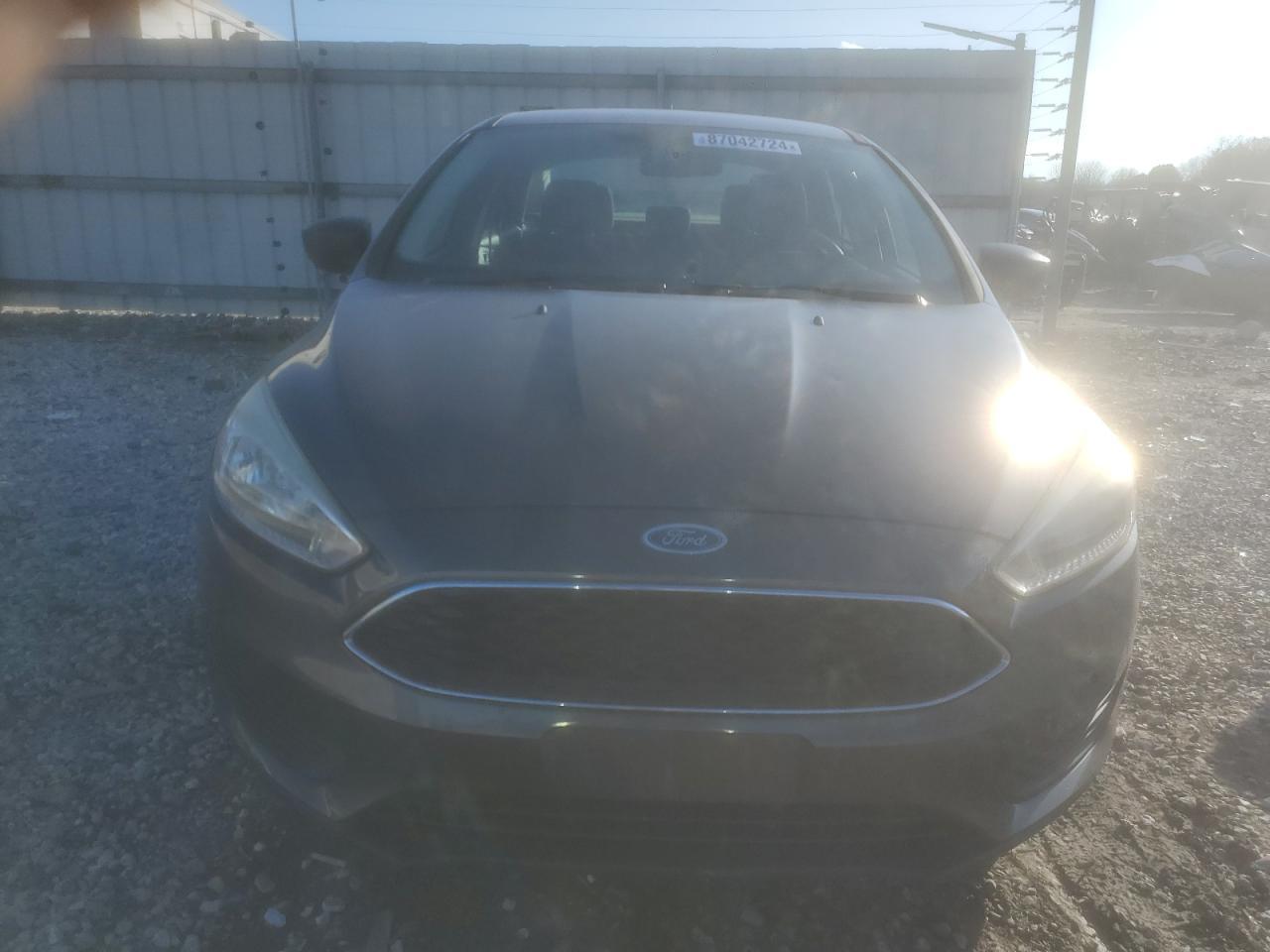 2016 Ford Focus S - Фото 5