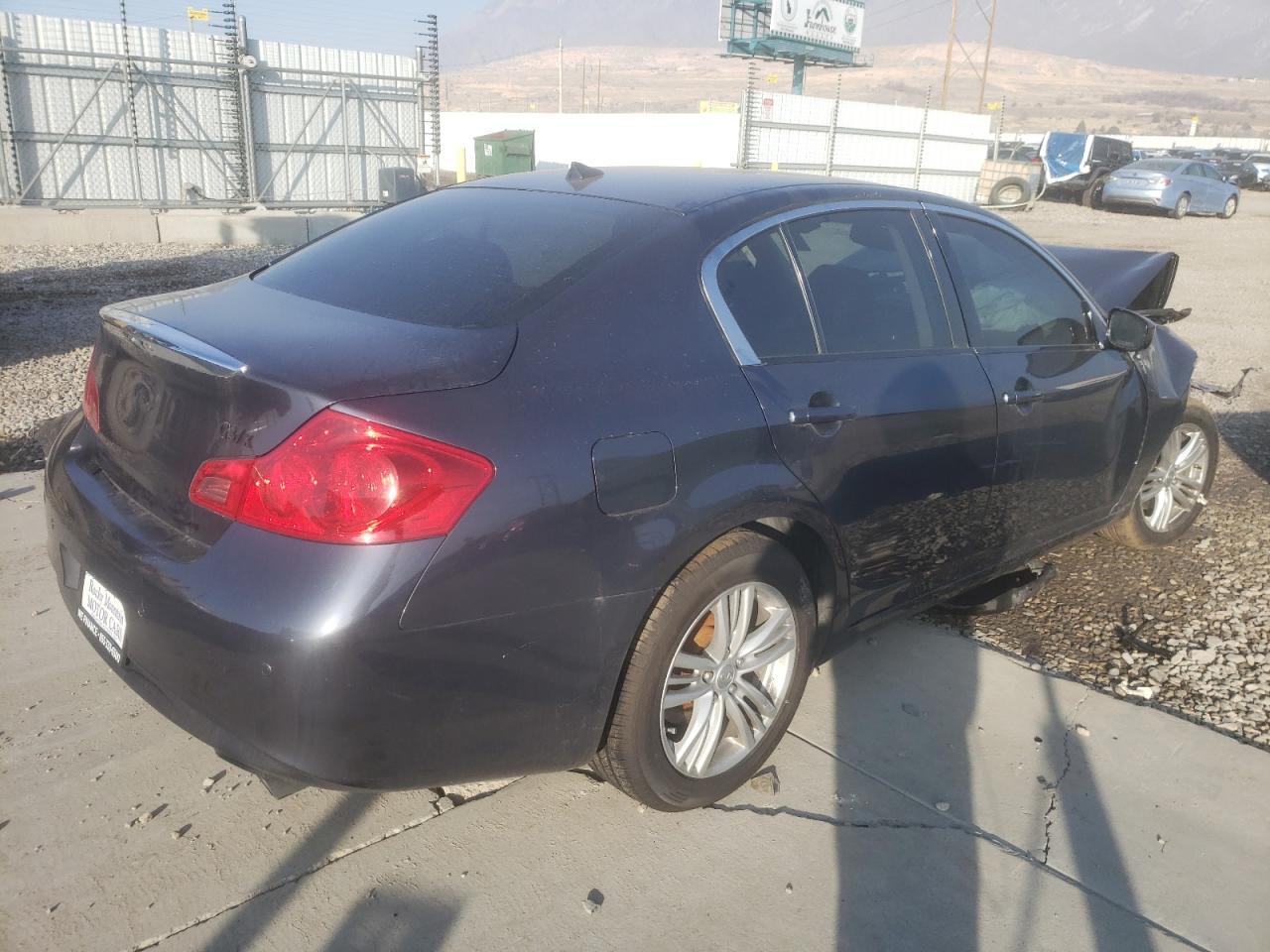 2013 Infiniti G37 - Image 3