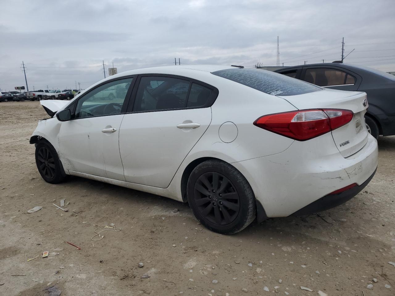 2014 Kia Forte Lx - Image 2