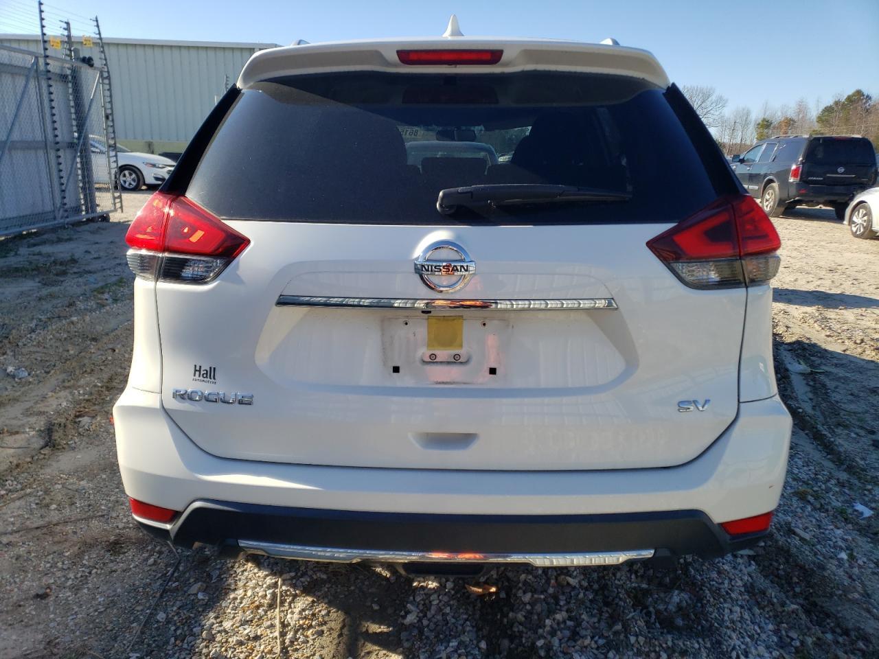 2017 Nissan Rogue S - Фото 6