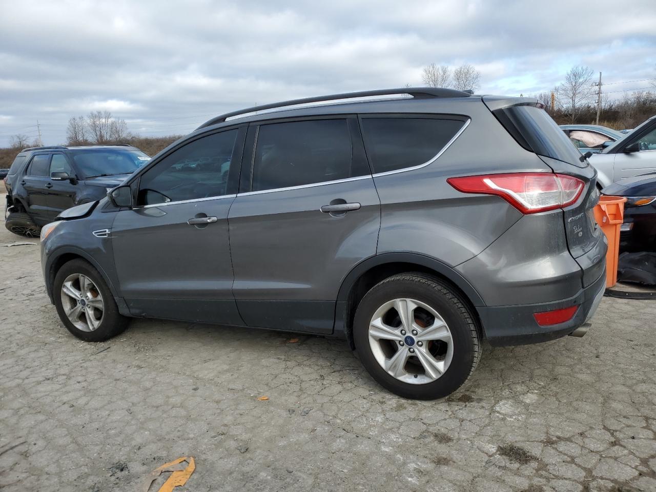 2014 Ford Escape Se - Фото 2
