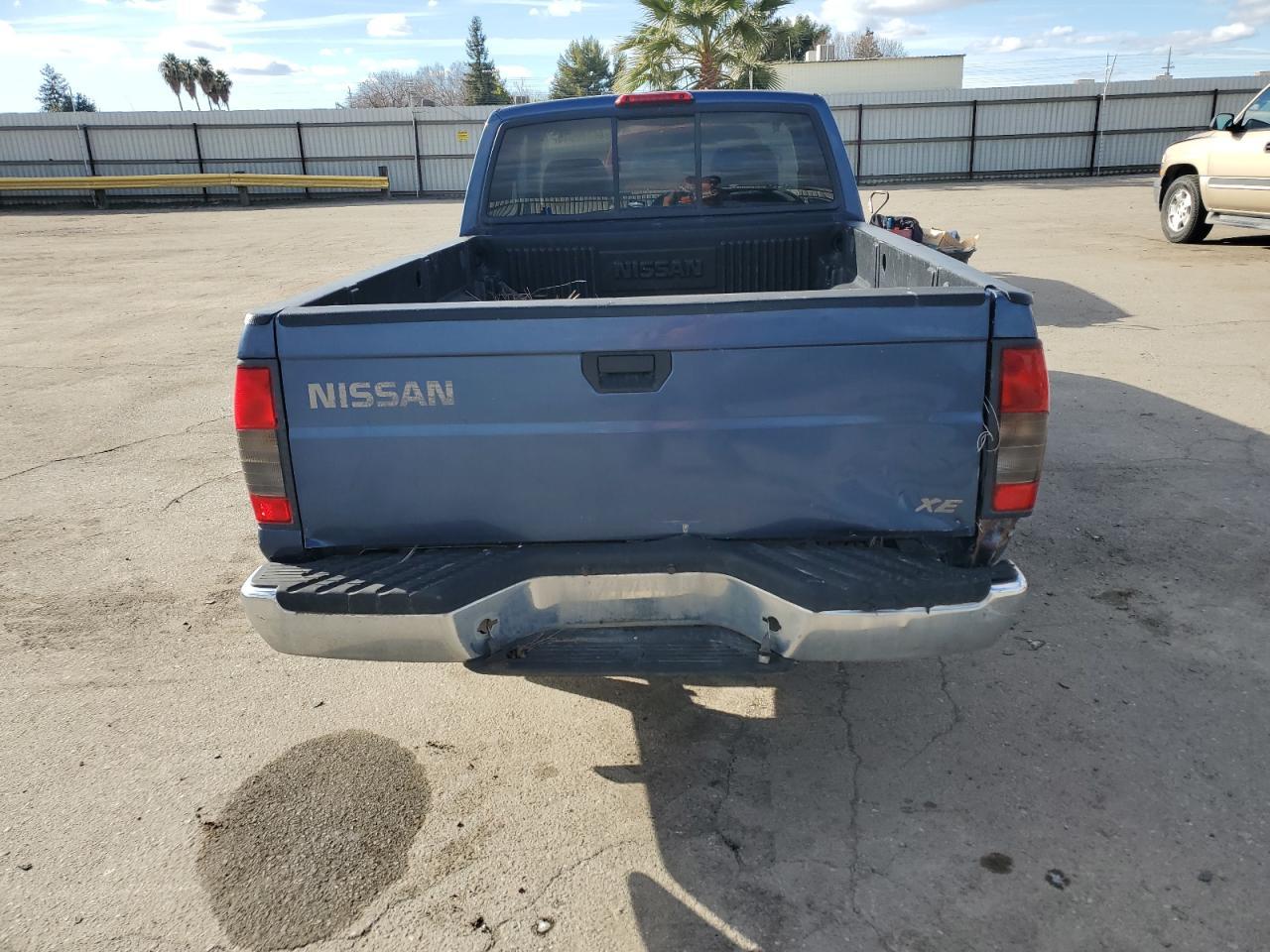 2000 Nissan Frontier King Cab Xe - Image 6