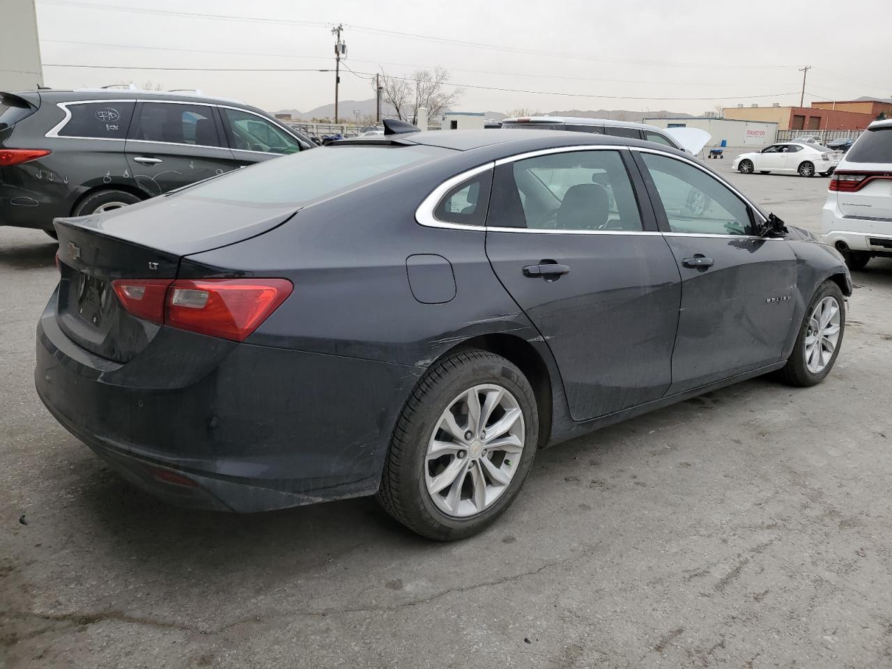 2023 Chevrolet Malibu Lt - Фото 3