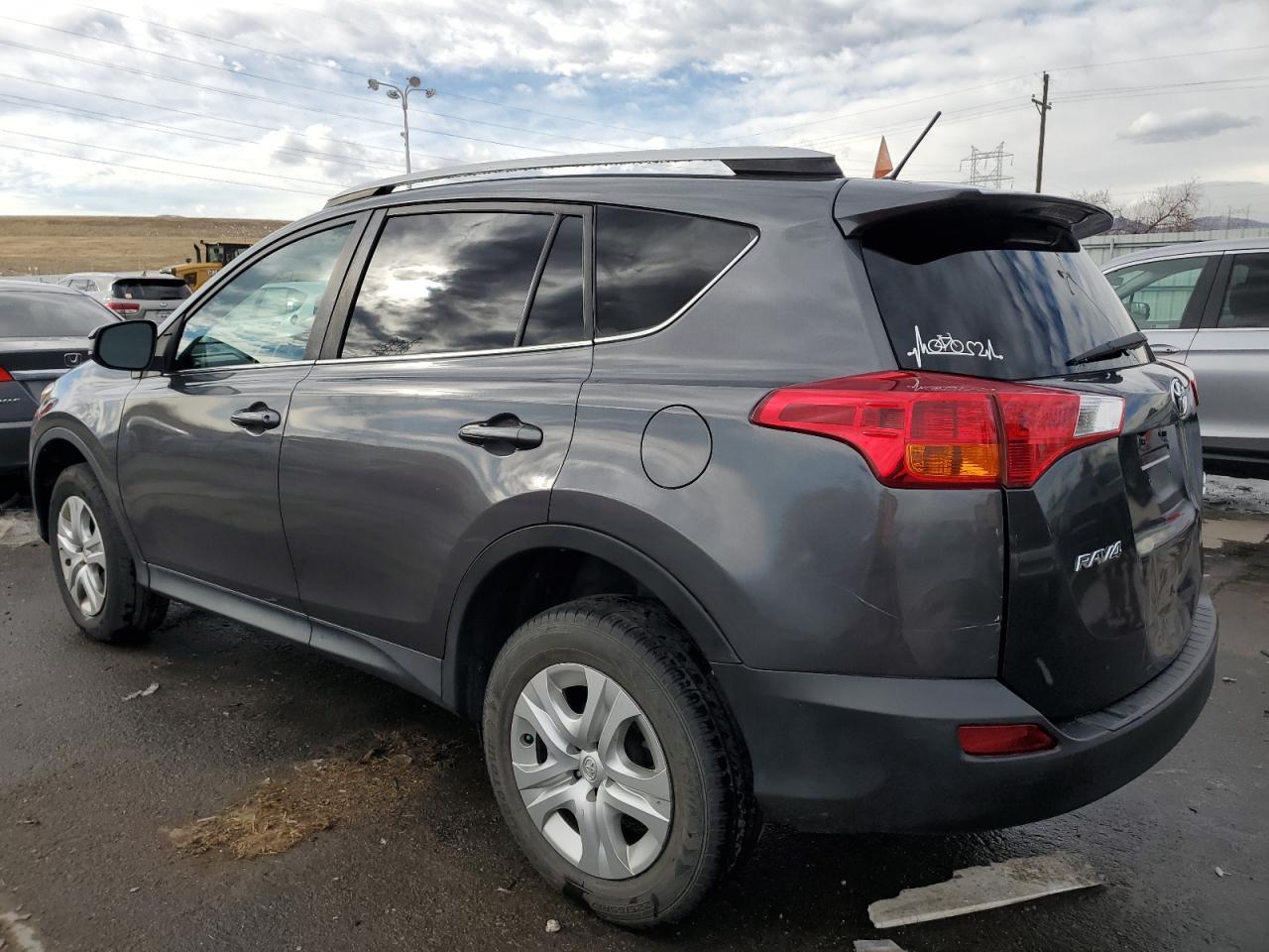 2015 Toyota Rav4 Le - Фото 2