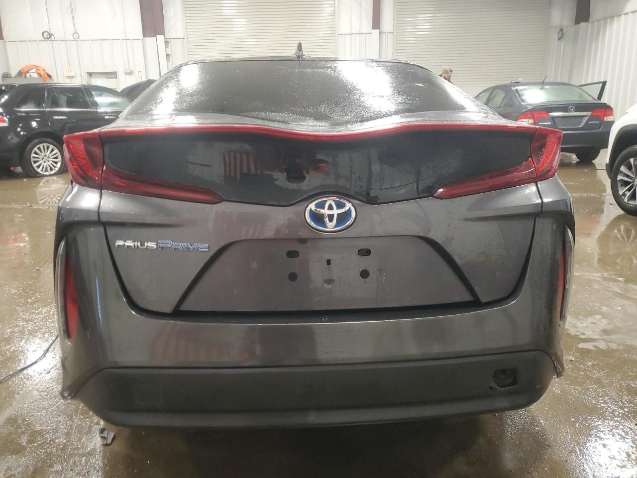 2018 Toyota Prius Prime - Image 6