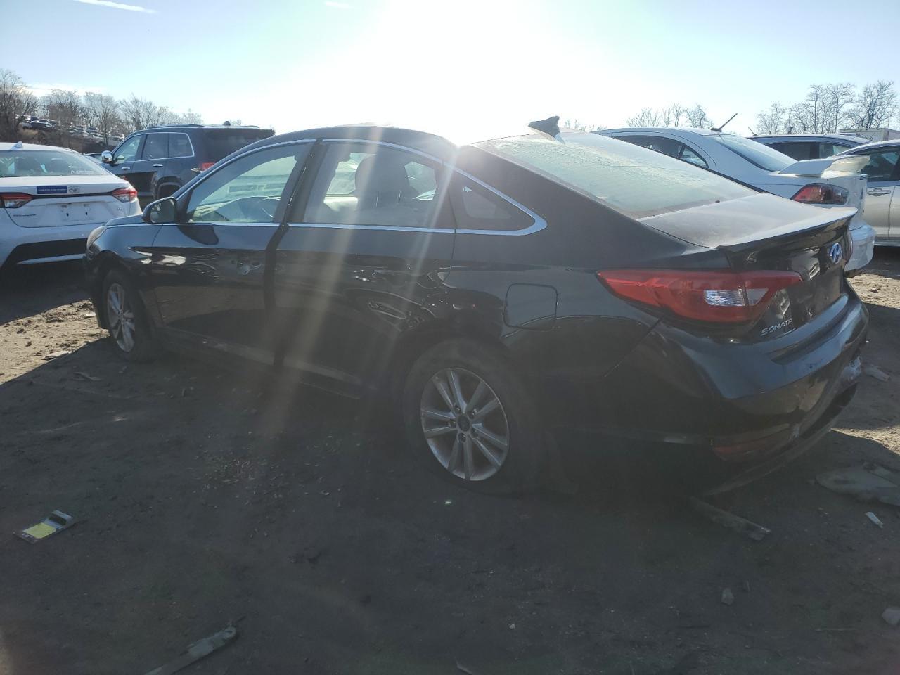 2016 Hyundai Sonata Se - Фото 2