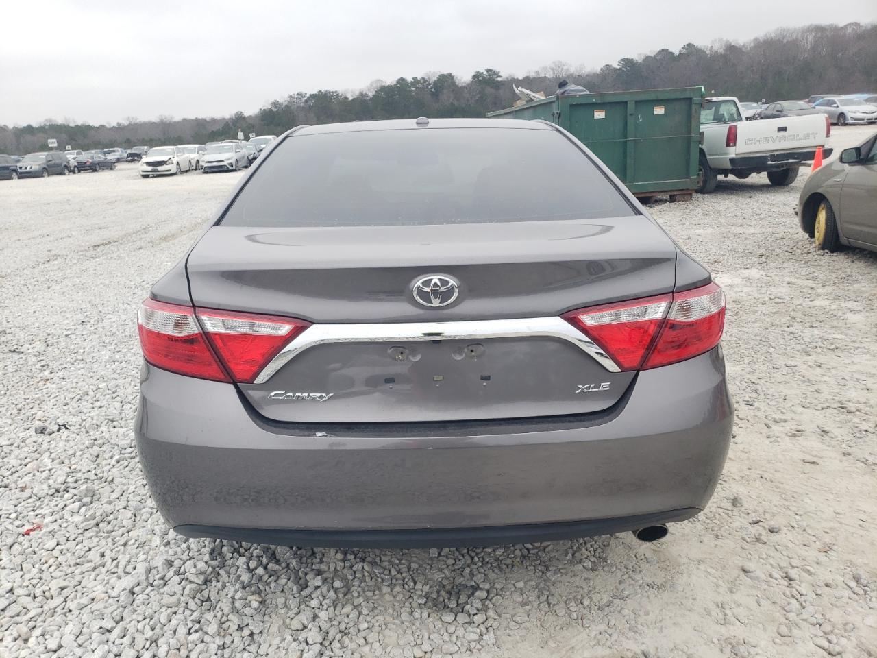 2017 Toyota Camry Le - Image 6