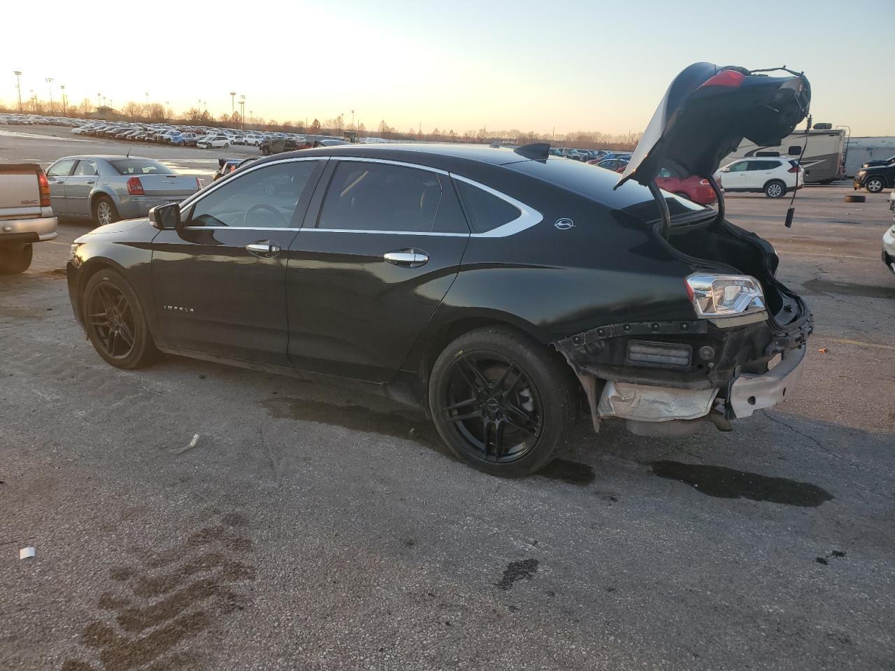 2016 Chevrolet Impala Lt - Image 2