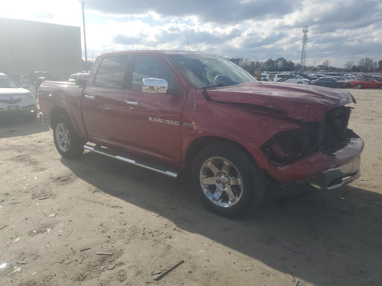 2012 Dodge Ram 1500 Laramie - Image 4