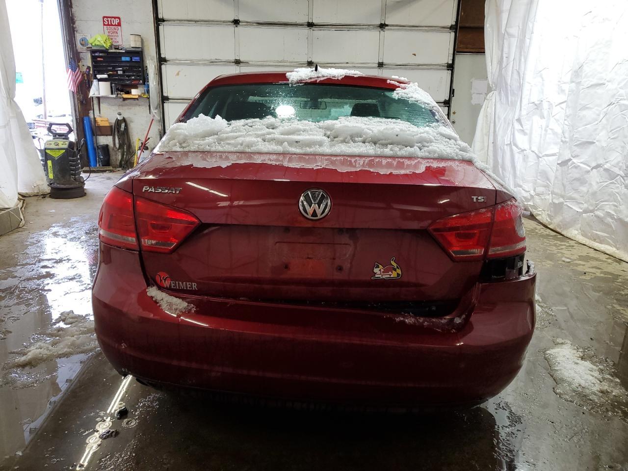 2016 Volkswagen Passat S - Image 6