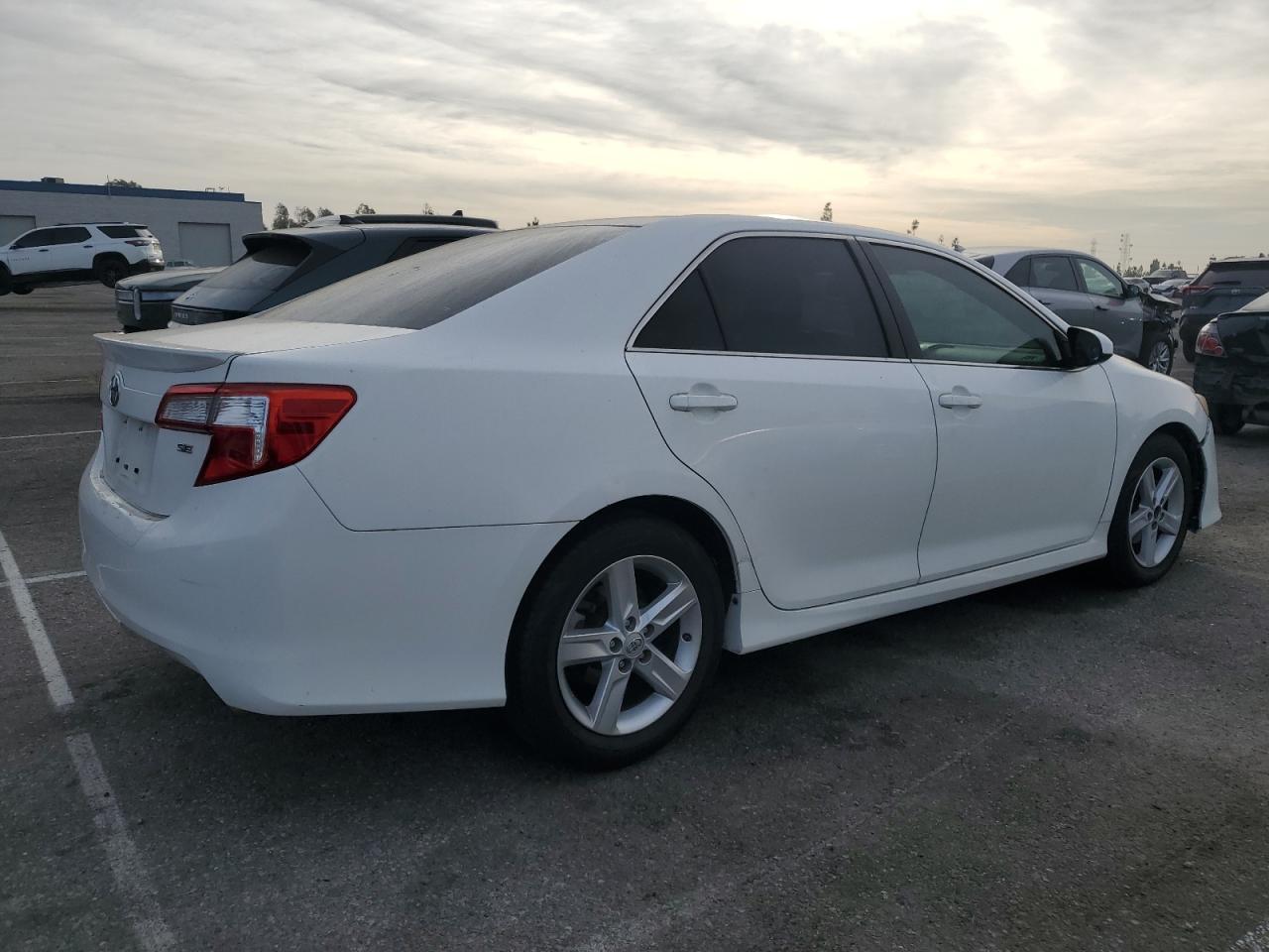 2013 Toyota Camry L - Image 3