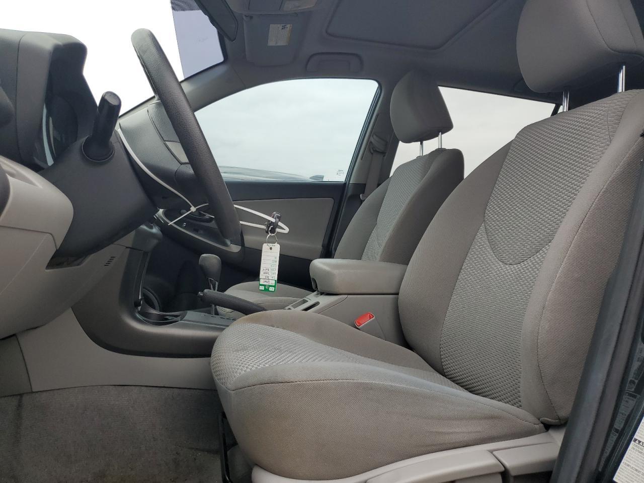 2012 Toyota Rav4 - Фото 7