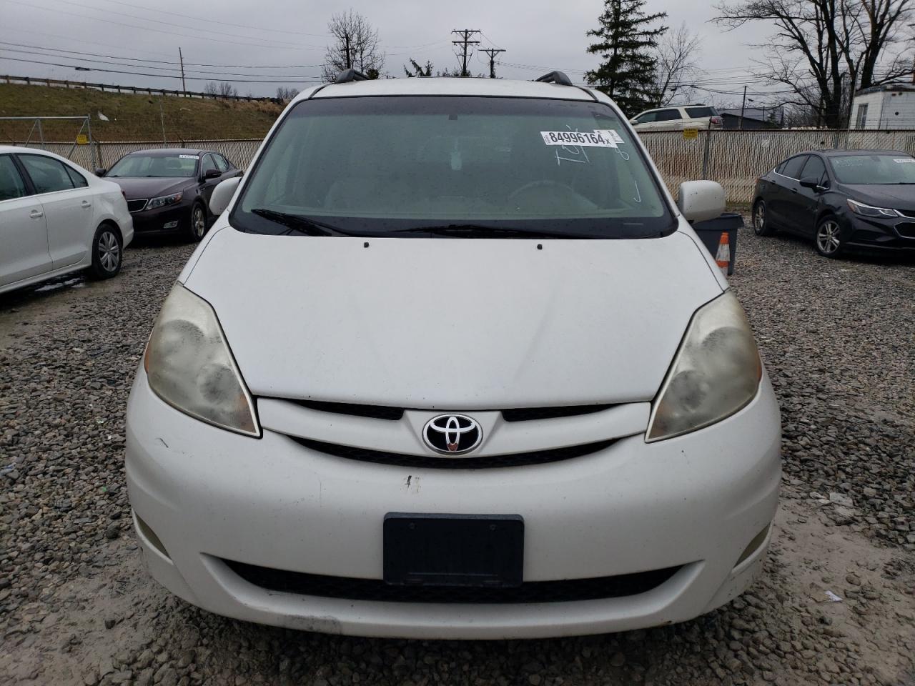 2008 Toyota Sienna Xle - Image 5