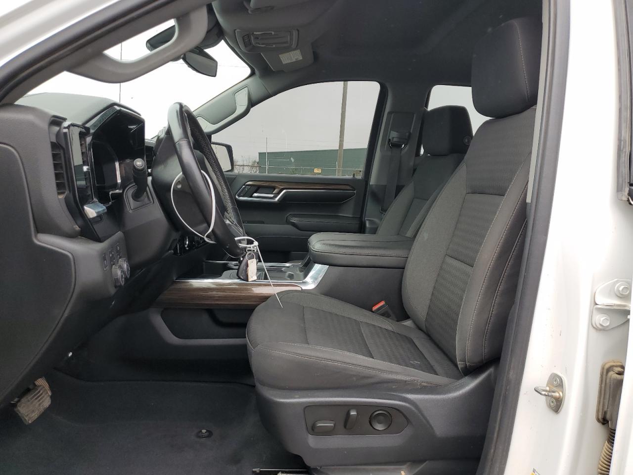 2023 Chevrolet Silverado K1500 Rst - Image 7