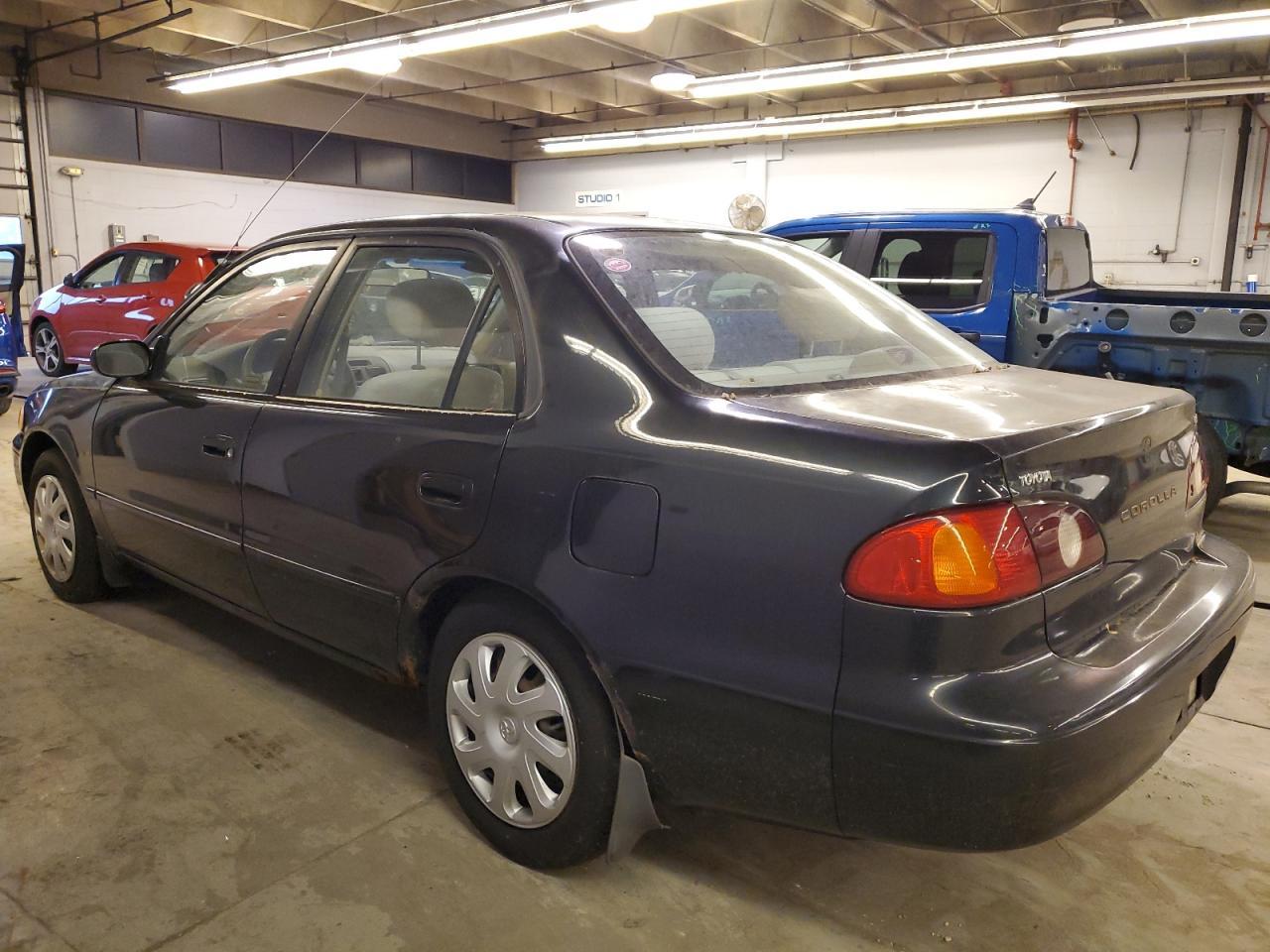 2002 Toyota Corolla Ce - Фото 2