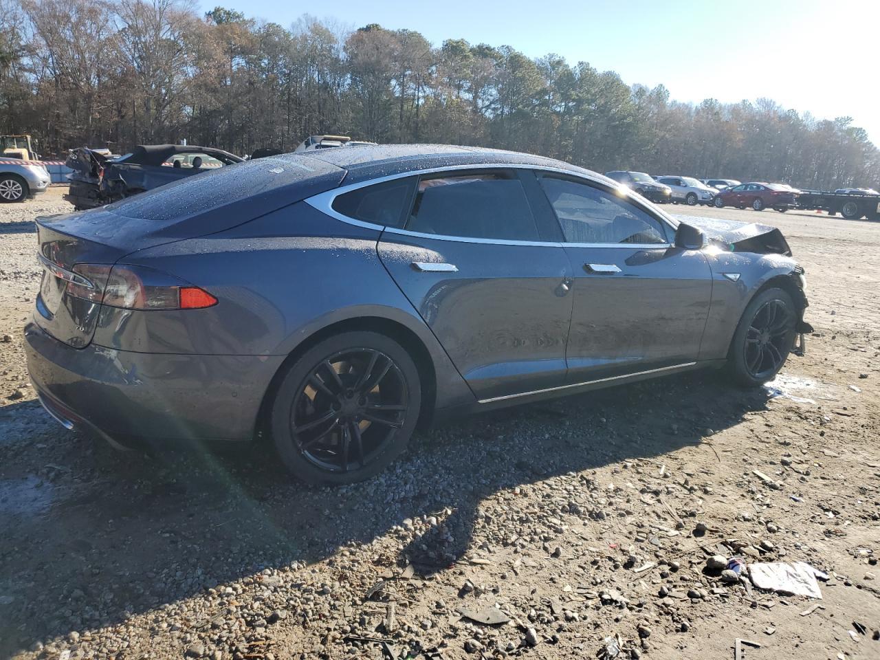 2016 Tesla Model S - Фото 3