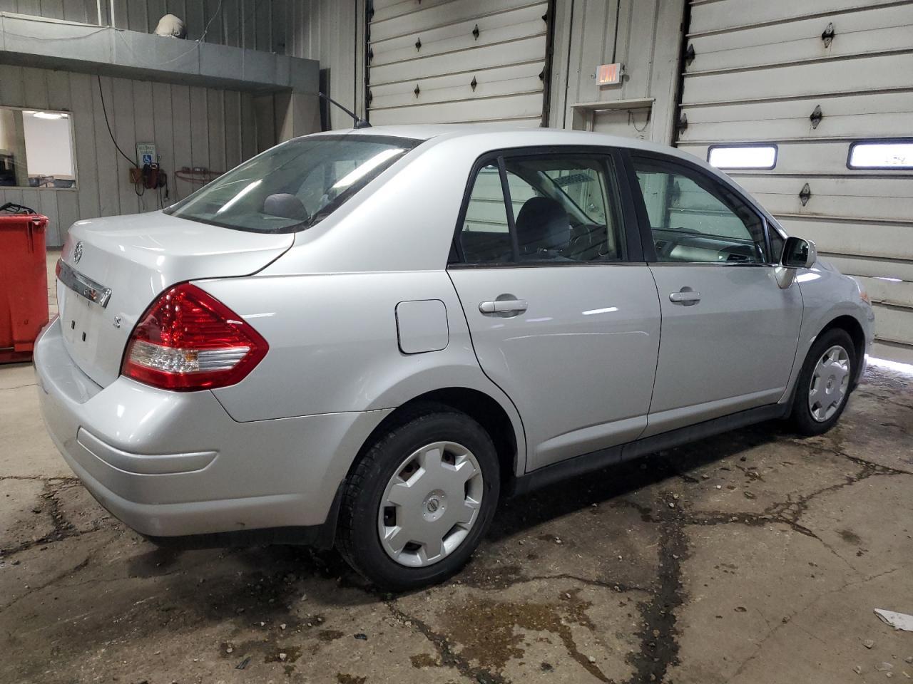 2007 Nissan Versa S - Image 3