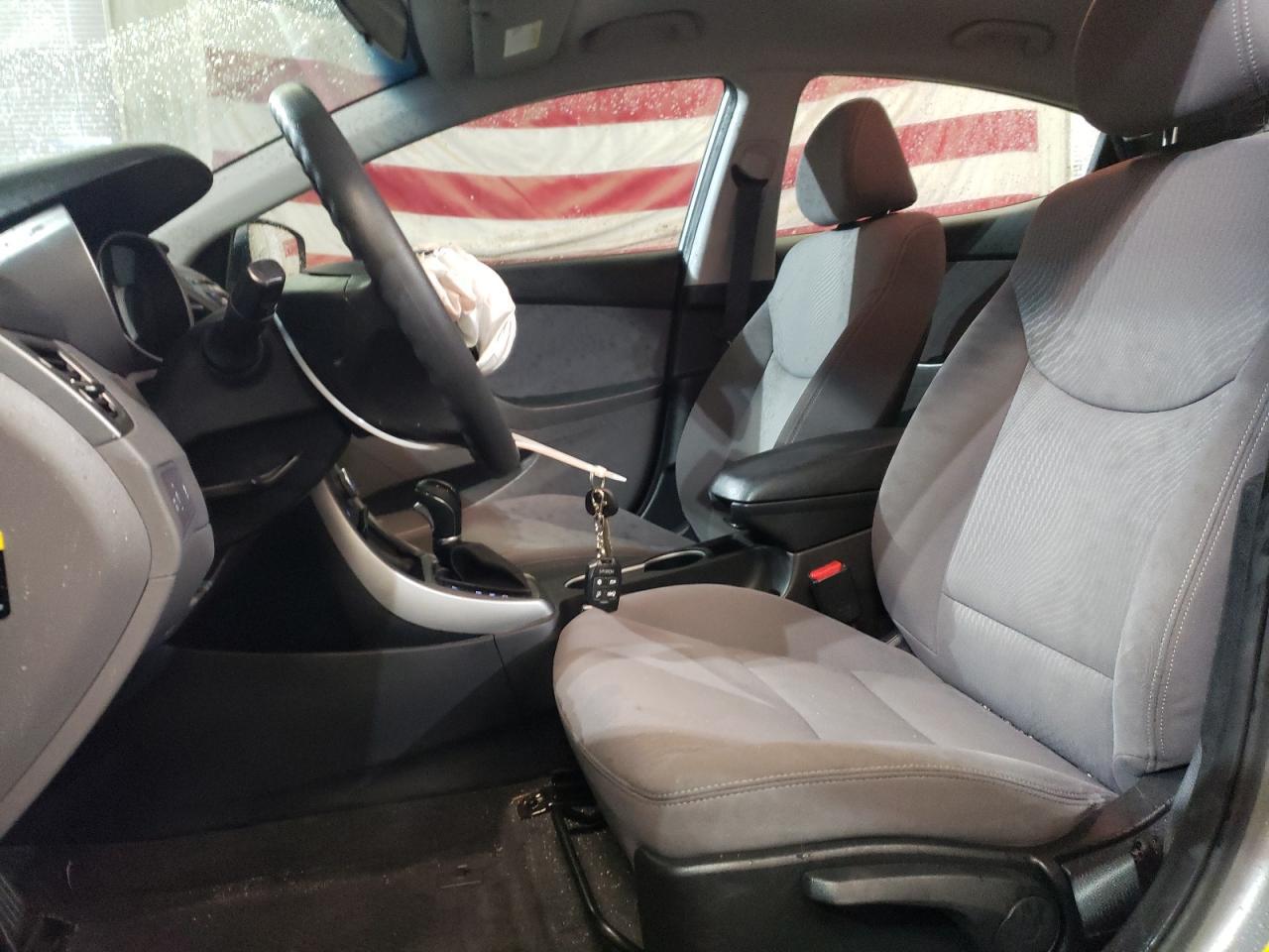 2014 Hyundai Elantra Se - Фото 7