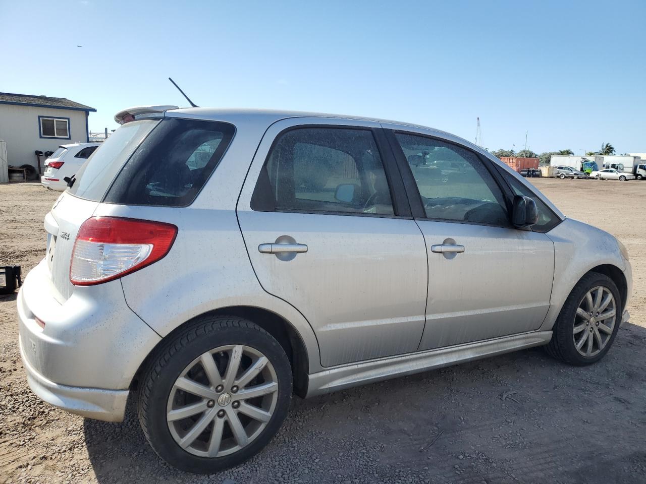 2012 Suzuki Sx4 - Image 3