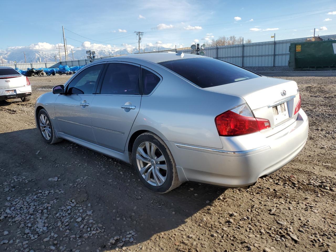 2008 Infiniti M35 Base - Image 2