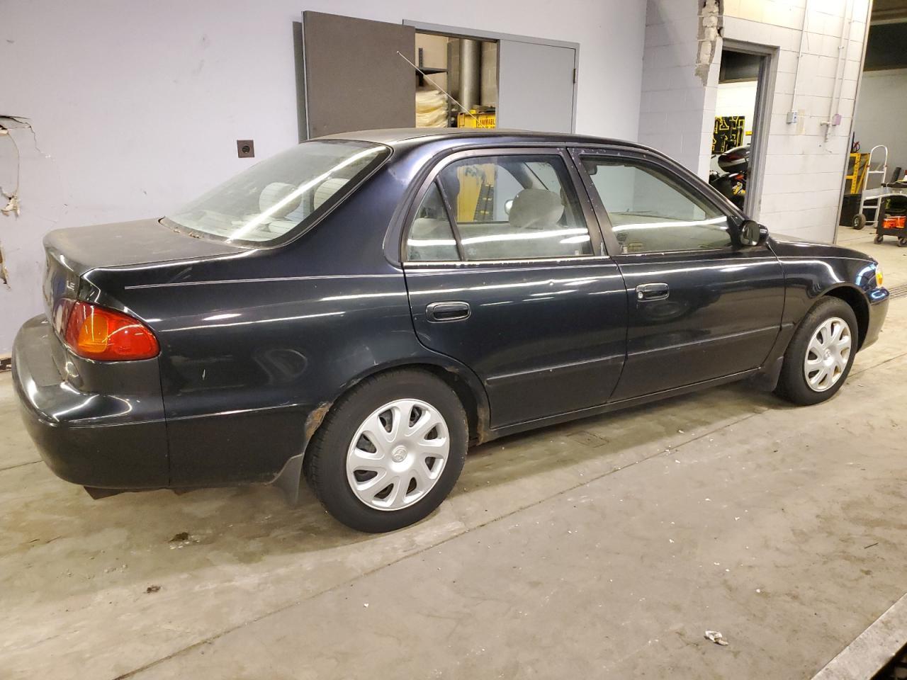 2002 Toyota Corolla Ce - Фото 3